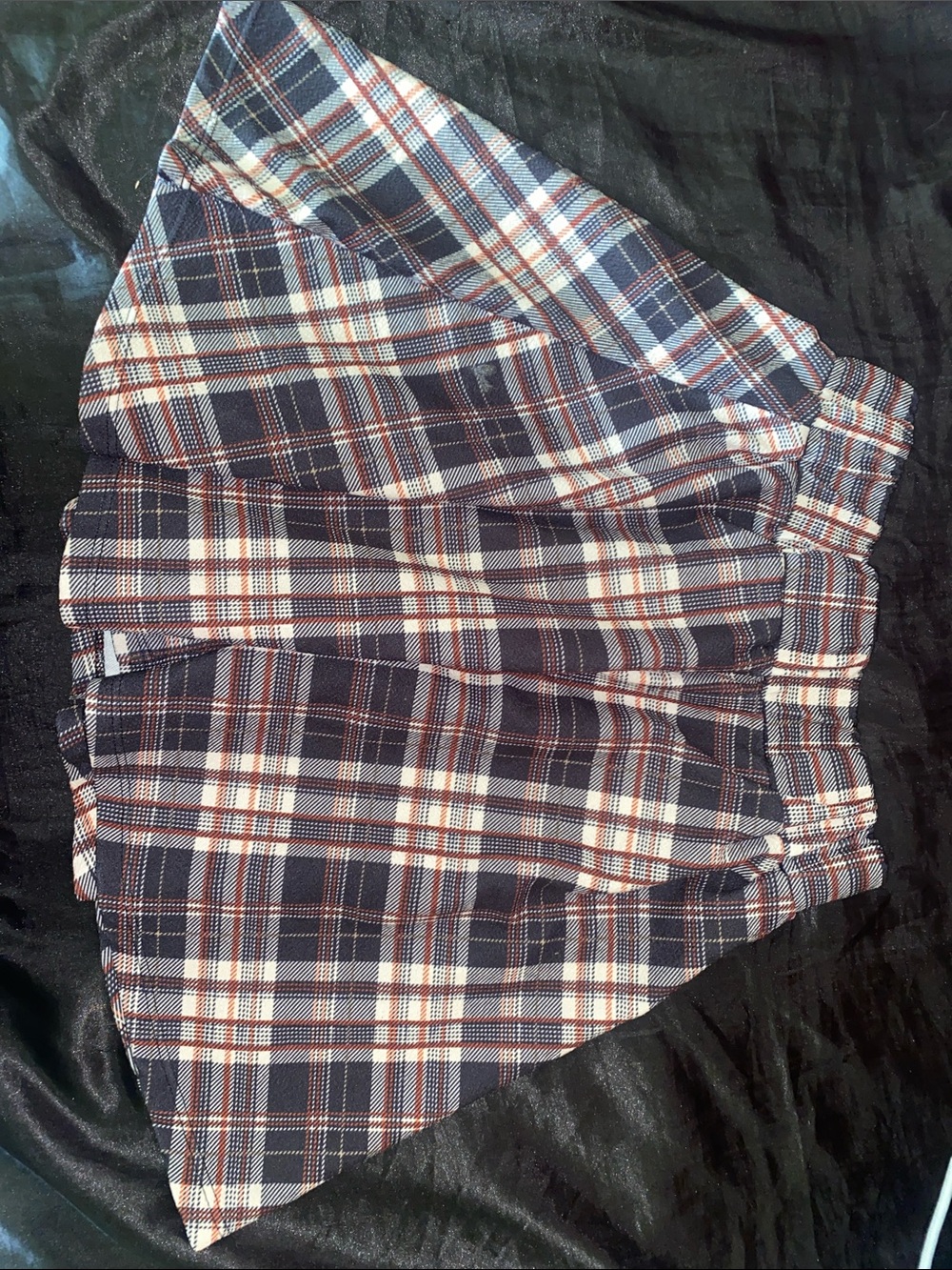SHEIN Mini skirt, black, cream, and orange.